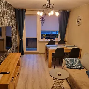 apartament-szawiowy.szklarskaporebahotels.net/